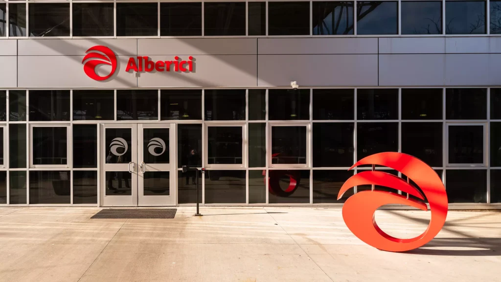 A large sign and 3-D production of the Alberici logo bring the brand to life at the company's headquarters